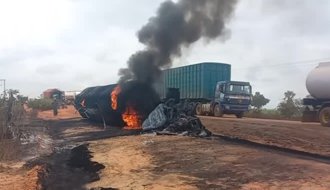 Truk Tangki Bahan Bakar Meledak di Nigeria, 48 Orang Tewas